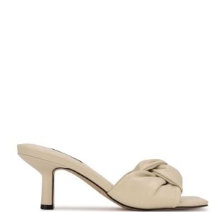 Nine West Knot Tacón Chanclas Sandals Creme | 589JTNWFD