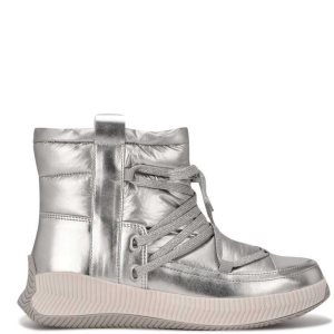 Nine West Tunnel | 604WZUEJN
